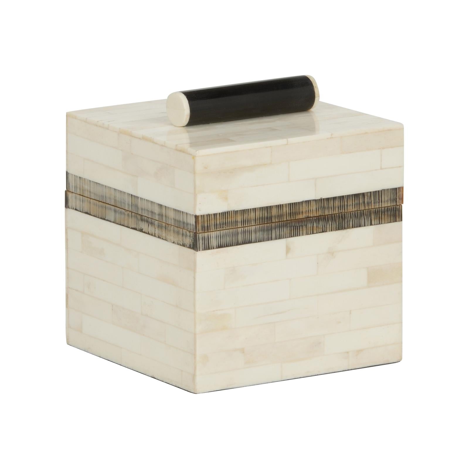 Chelsea House Lila Jewelry Box