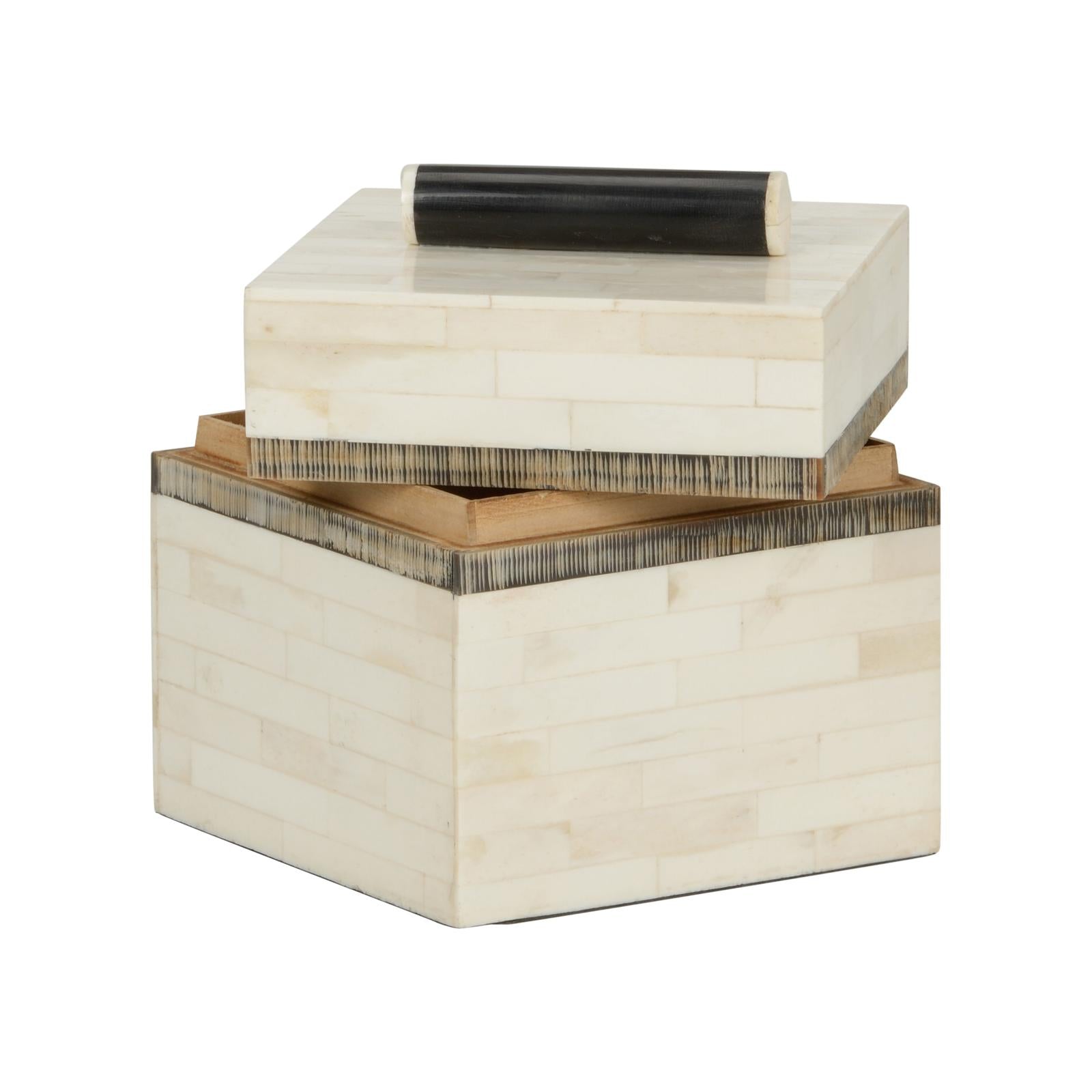 Chelsea House Lila Jewelry Box
