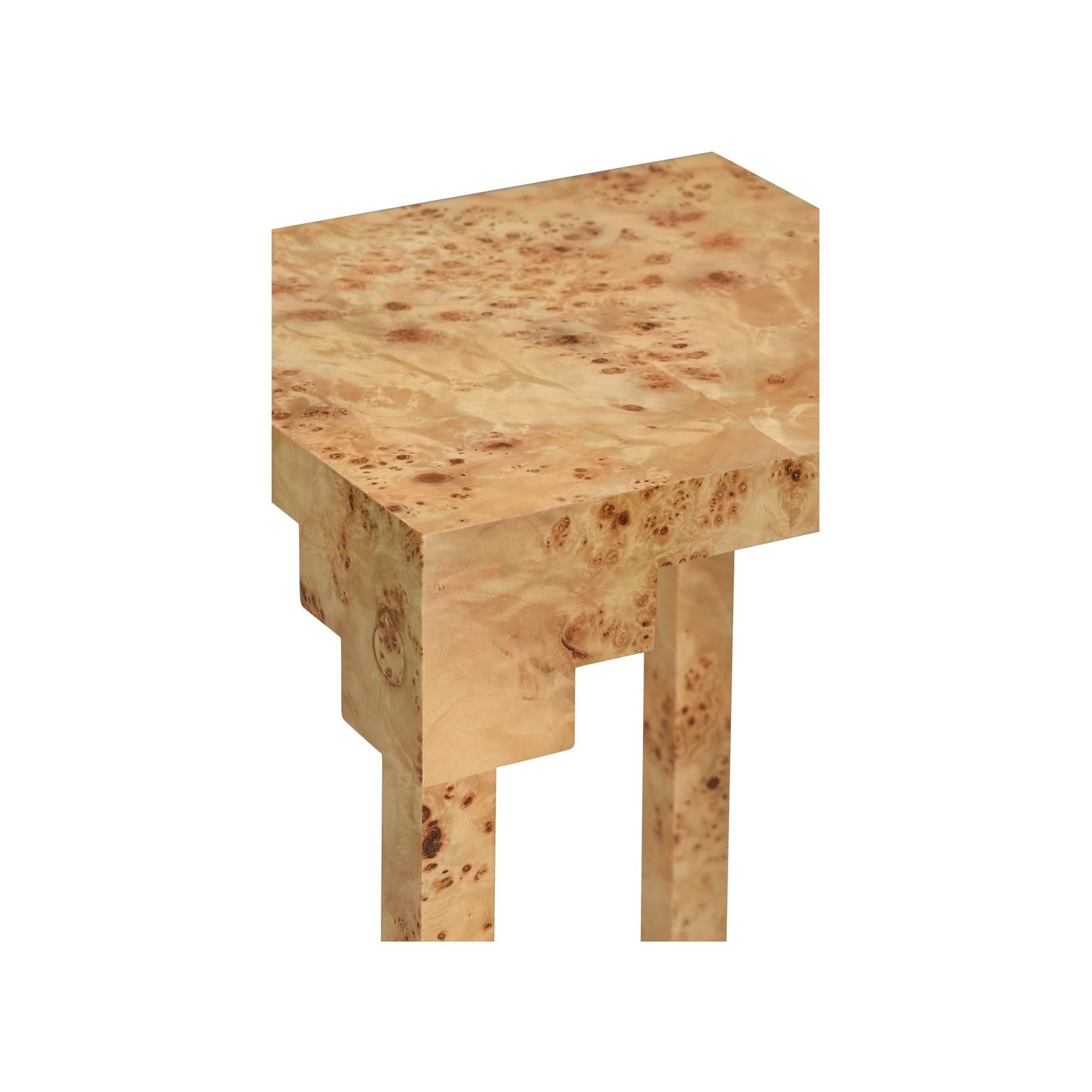 Chelsea House Falls Pedestal