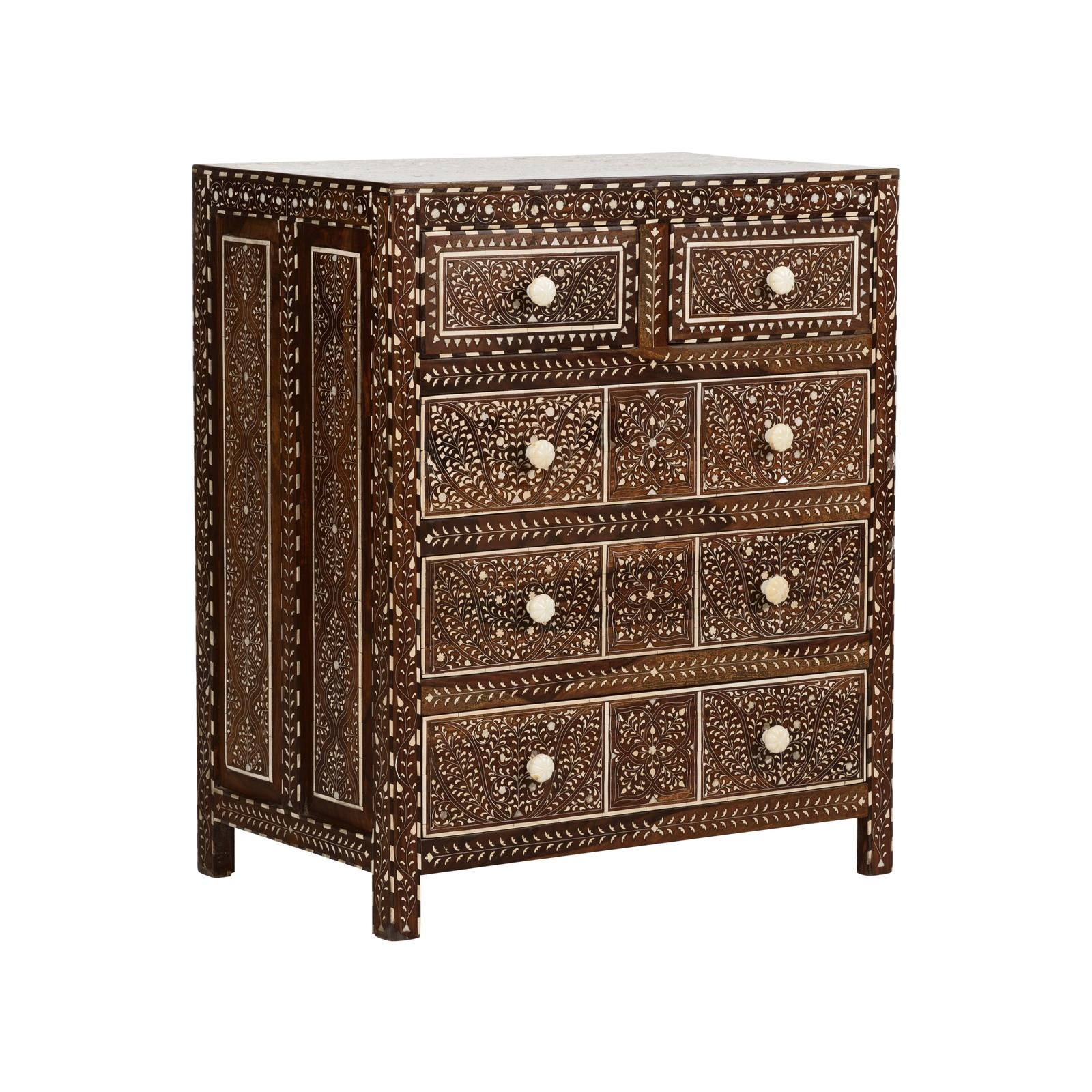 Chelsea House Aryana Chest