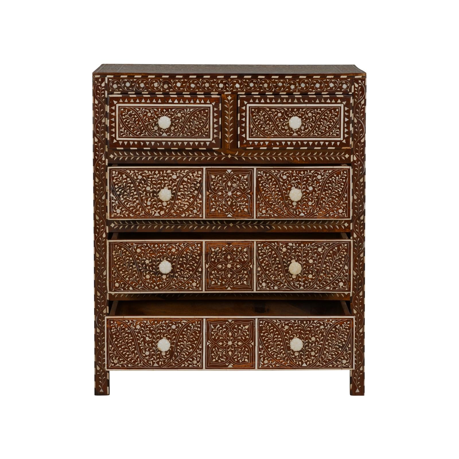 Chelsea House Aryana Chest