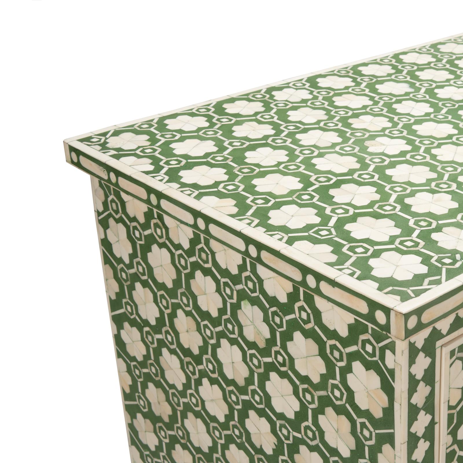 Chelsea House Clark Green White Inlaid Chest