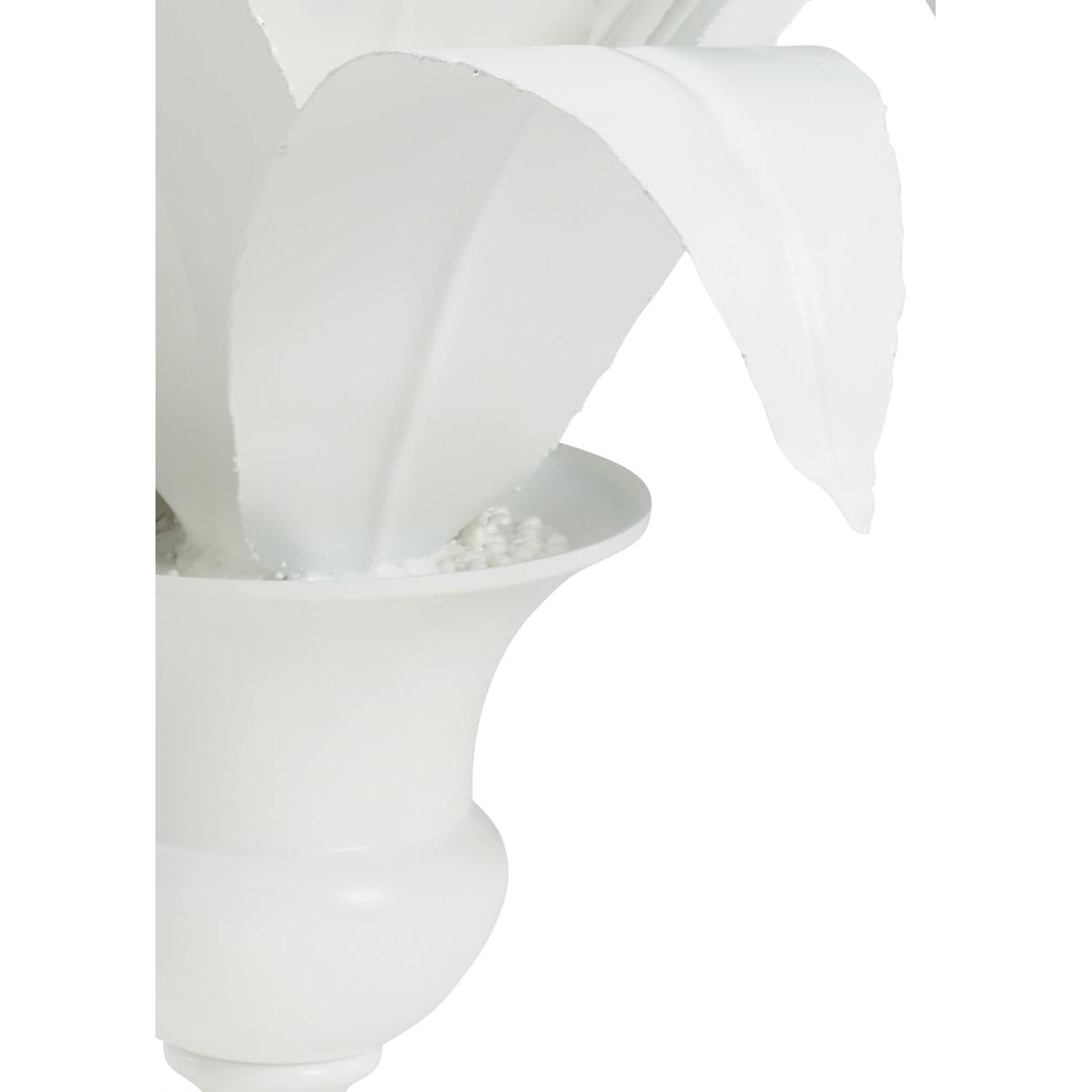 Chelsea House White Lyon Tole Decorative Flower