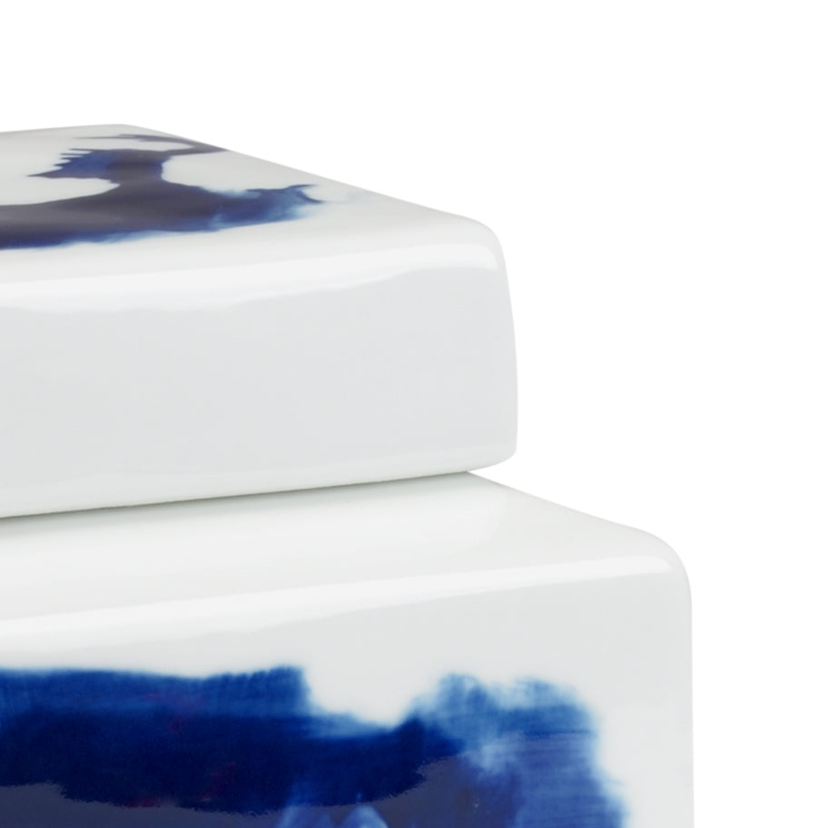 Chelsea House Jizhou White Glazed Vase