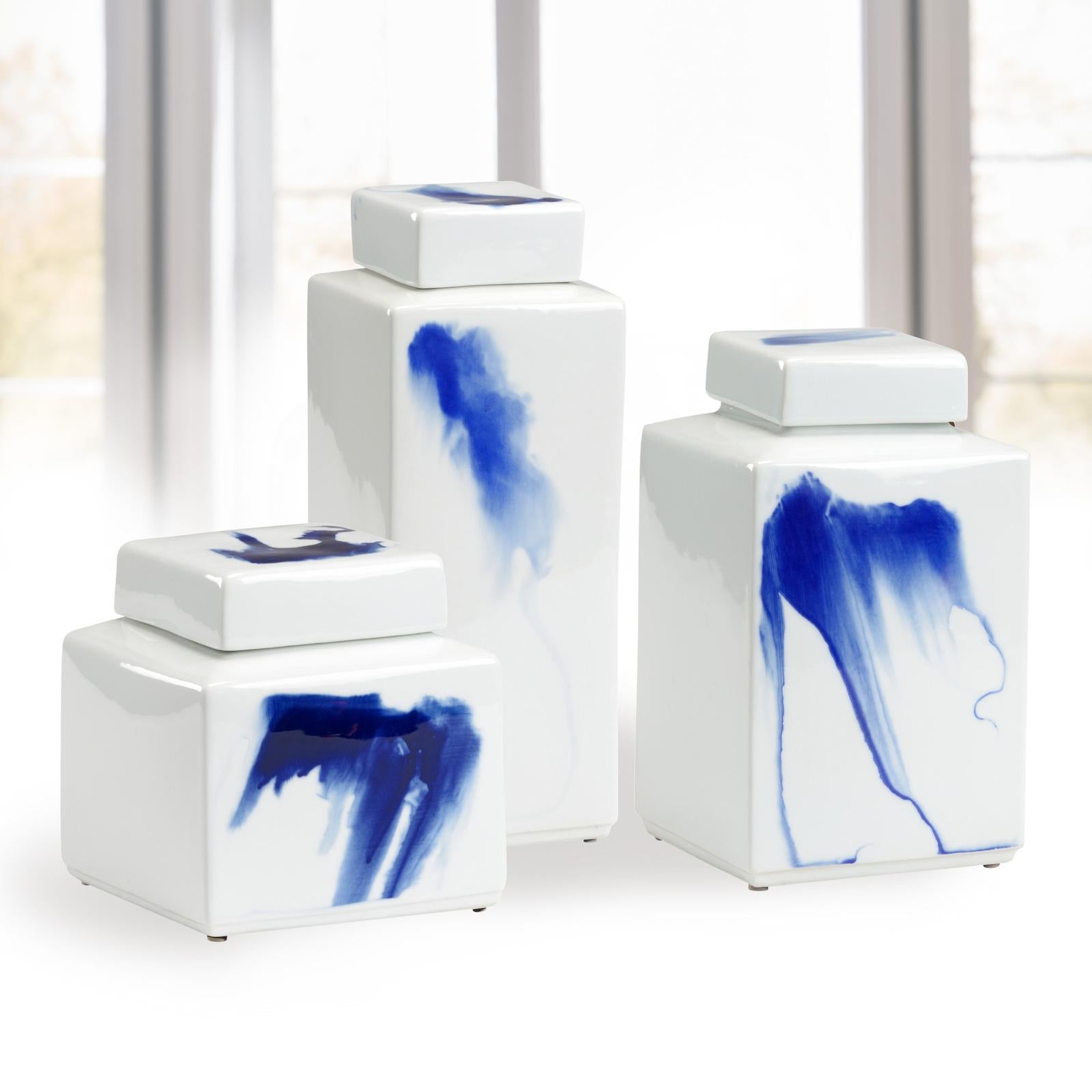 Chelsea House Jizhou White Glazed Vase