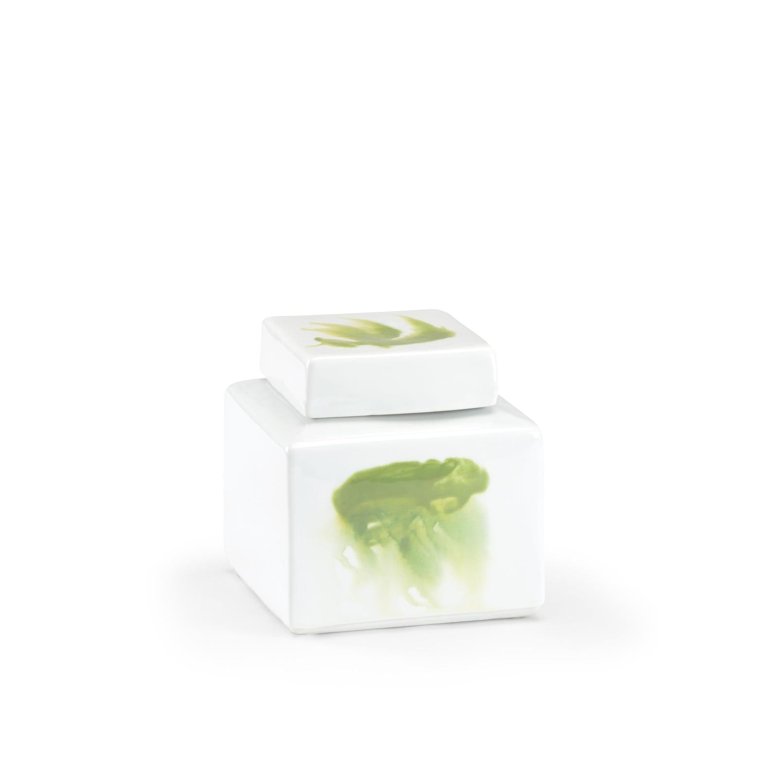 Chelsea House Green Jizhou Vase