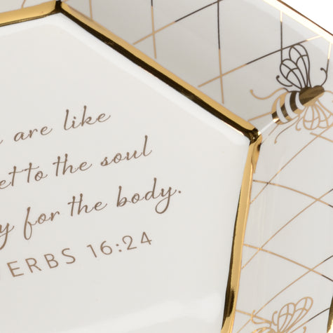 Chelsea House Honeycomb Bee Verse Plate