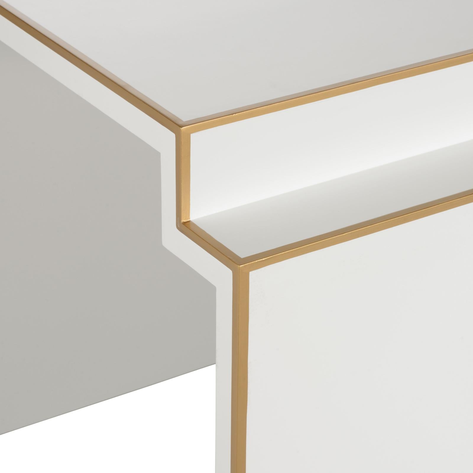 Chelsea House Chatsworth White Side Table