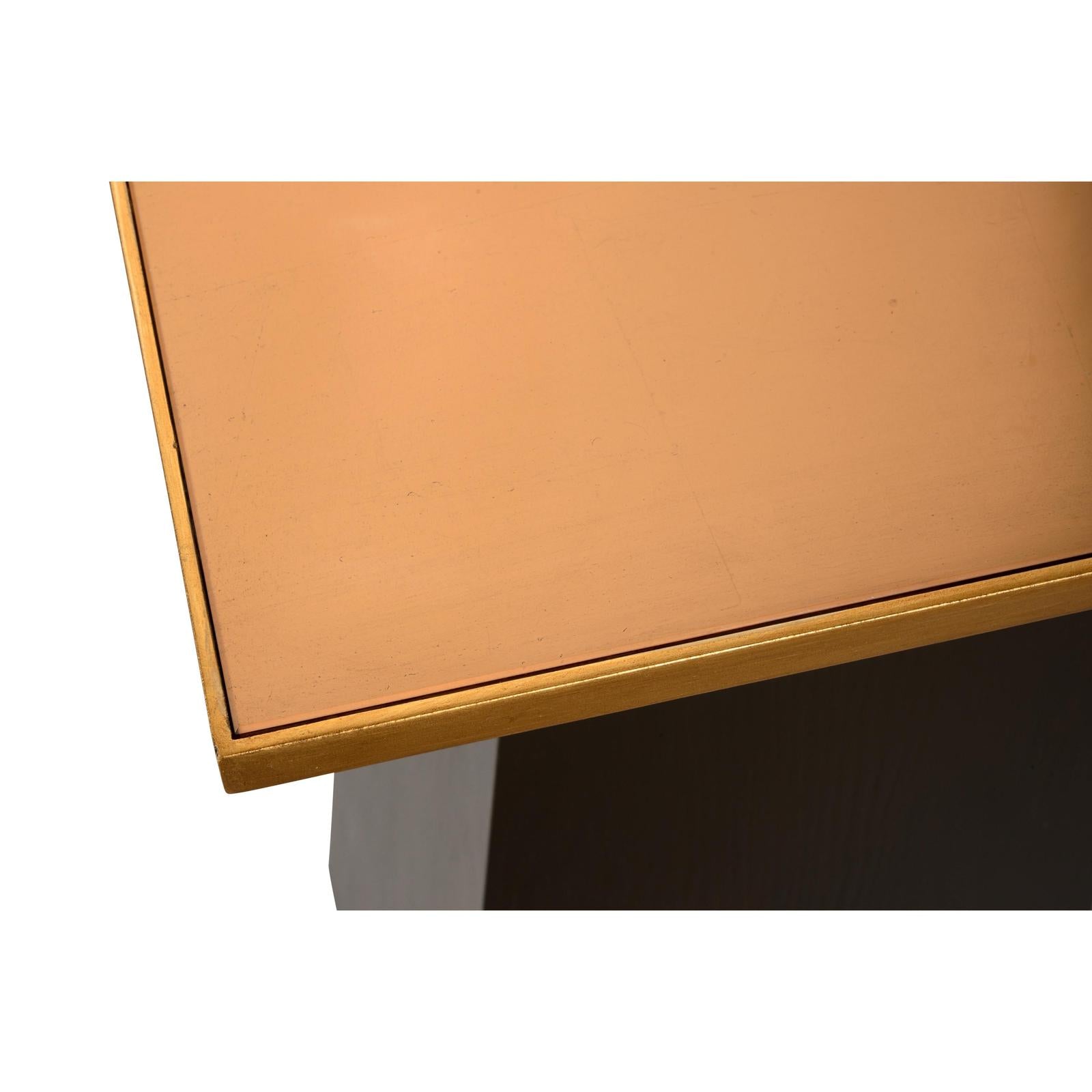 Chelsea House High Top Pedestal