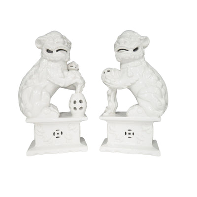 Chelsea House White Foo Dog Figure - Set of 2