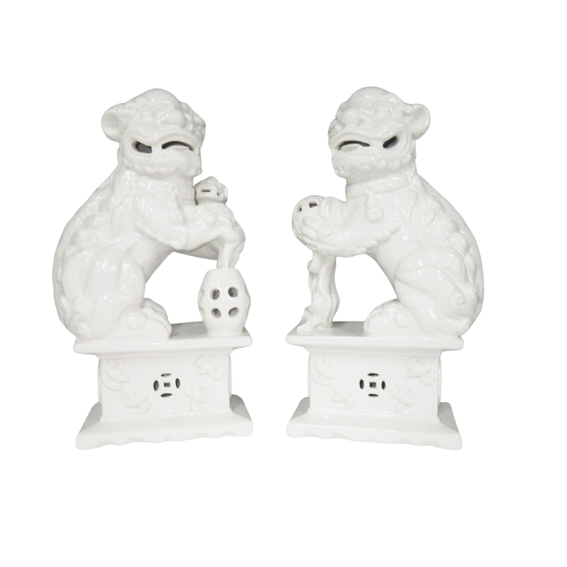 Chelsea House White Foo Dog Figure, Set of 2