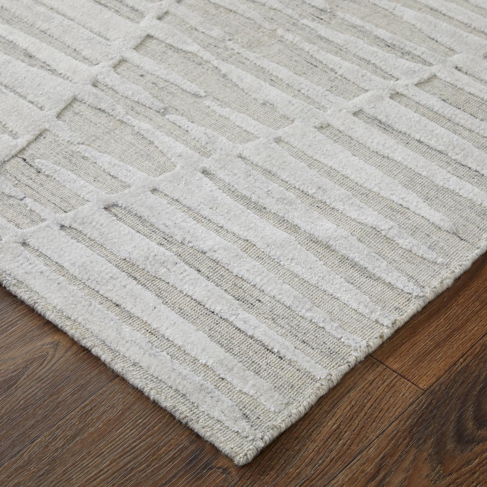 Feizy Elias 69FVF Modern Geometric Rug in Ivory/Tan