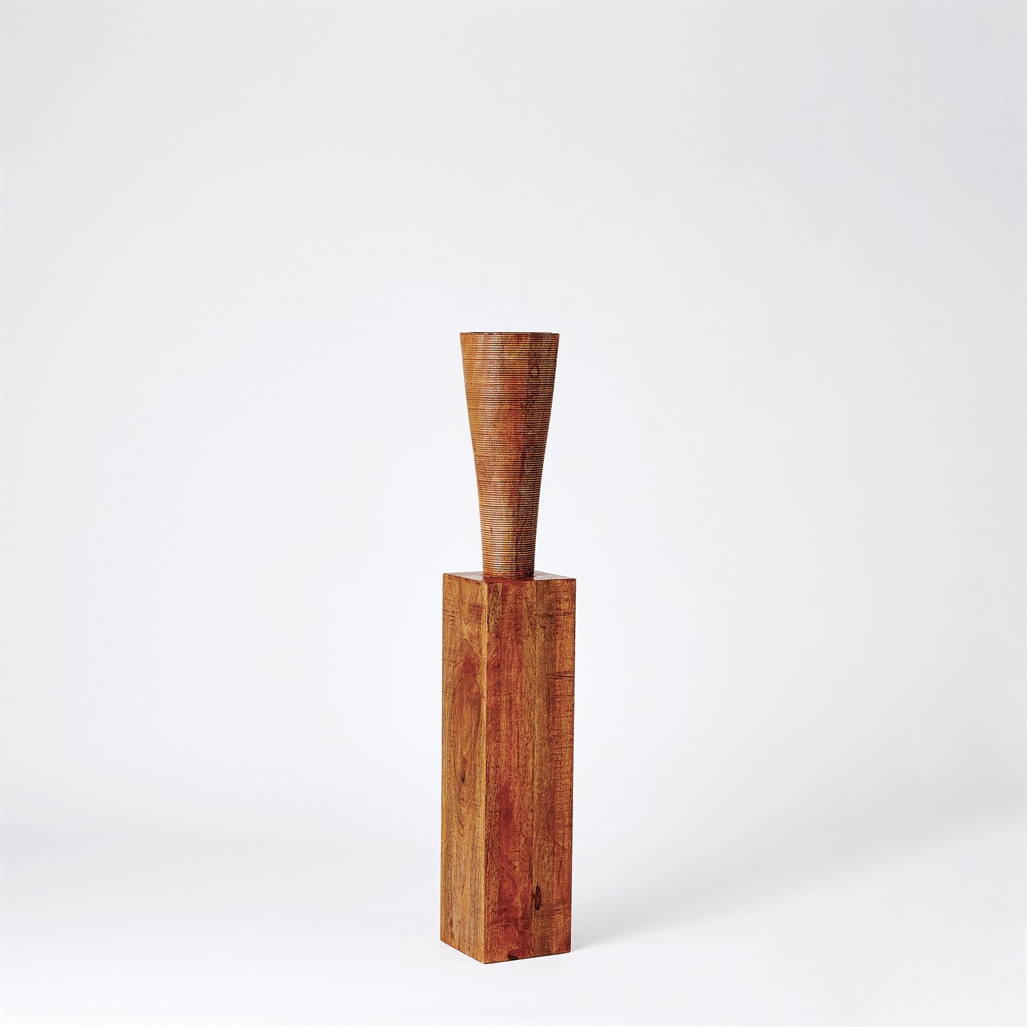 Global Views Floor Pillar Holder