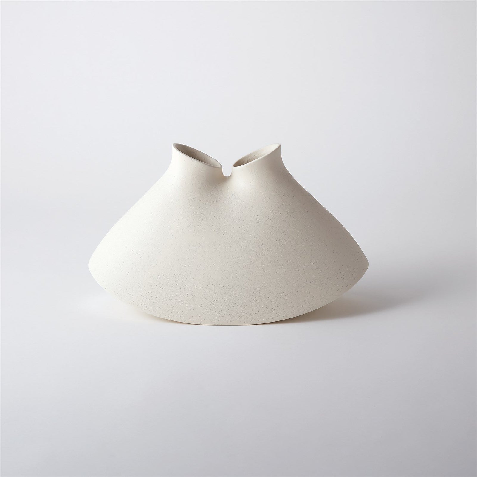 Global Views Rustic White Under the Sea Vessel