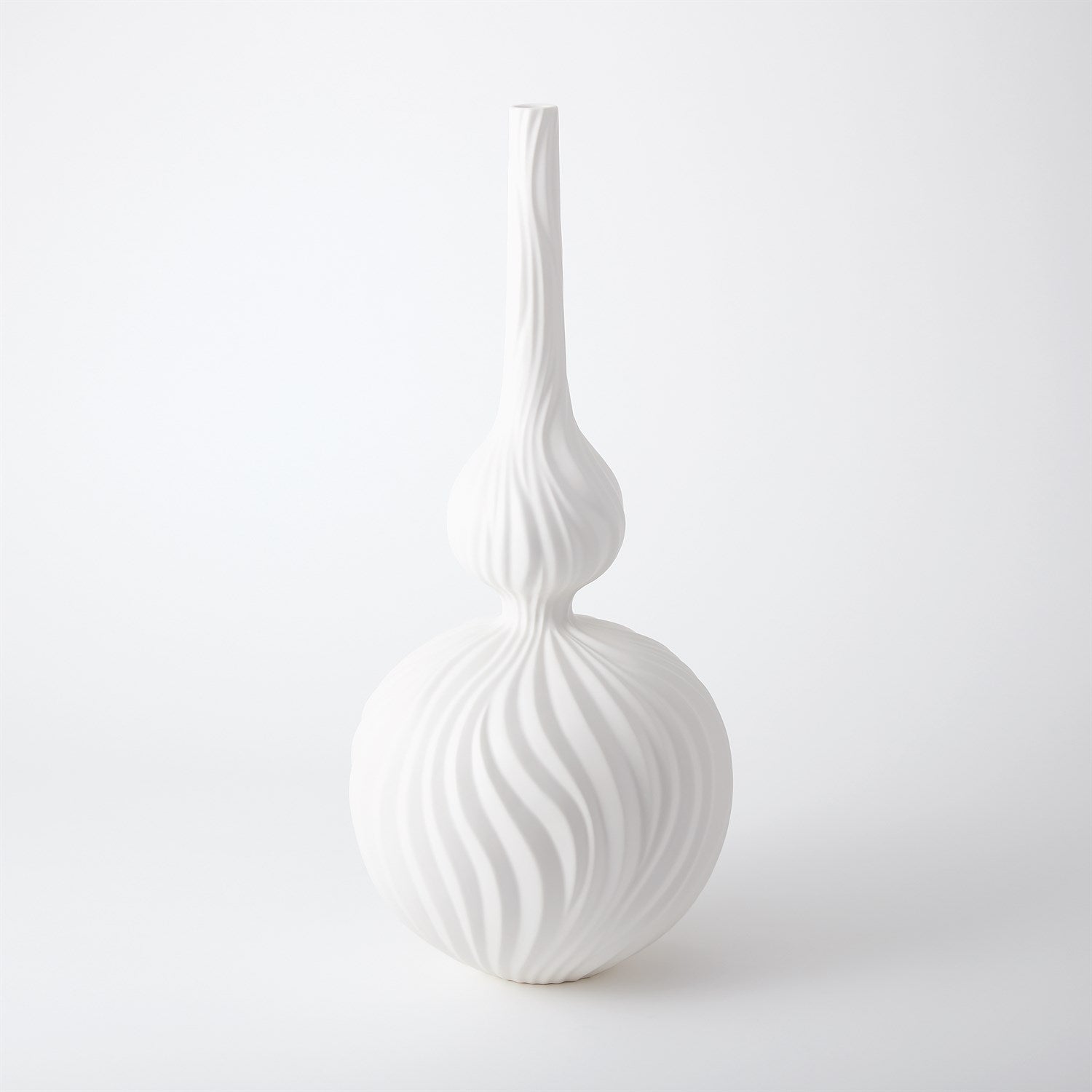 Global Views Magura Vase