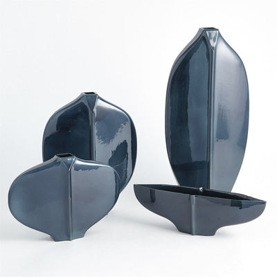 Global Views Blue Center Ridge Vase