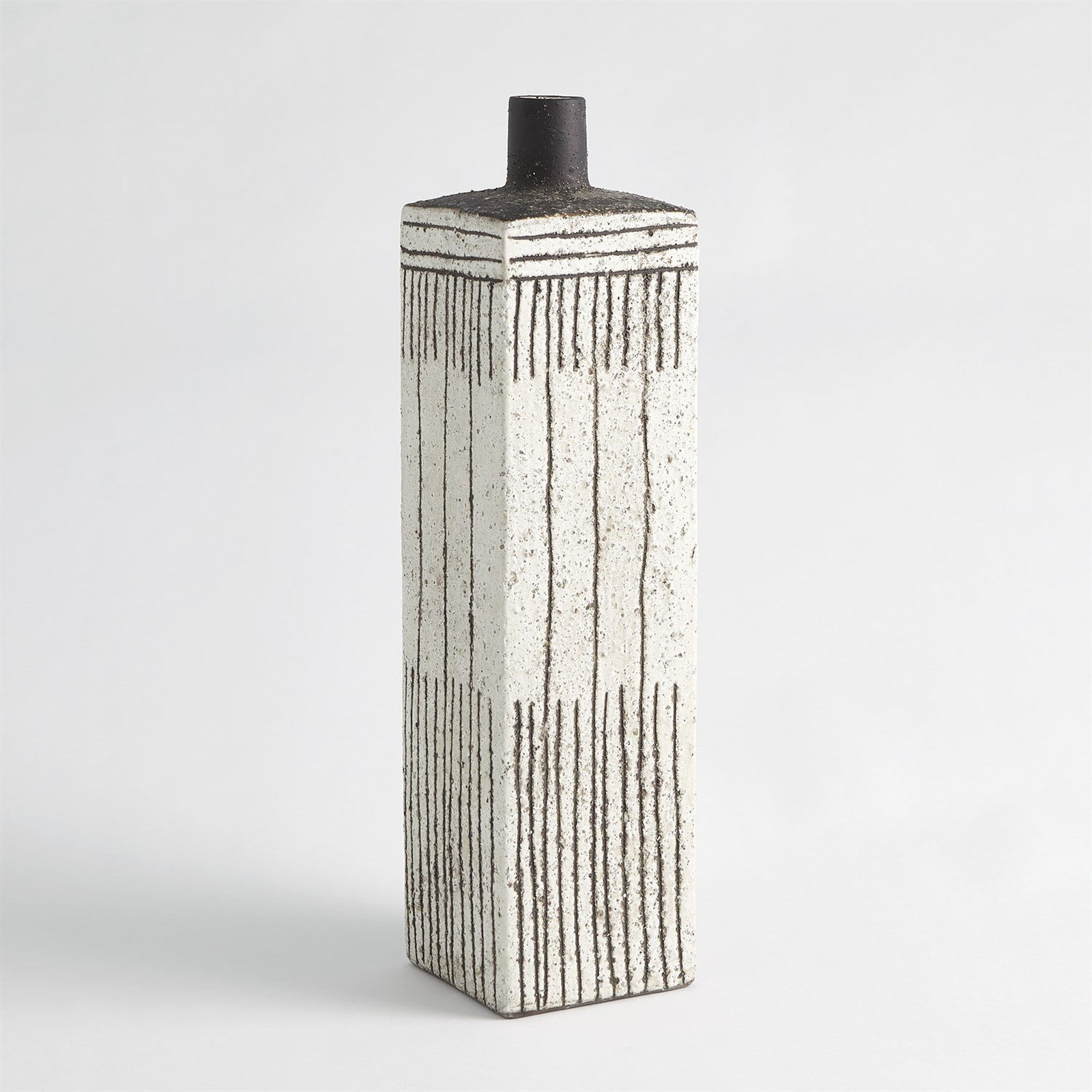 Global Views Grafiti Vase