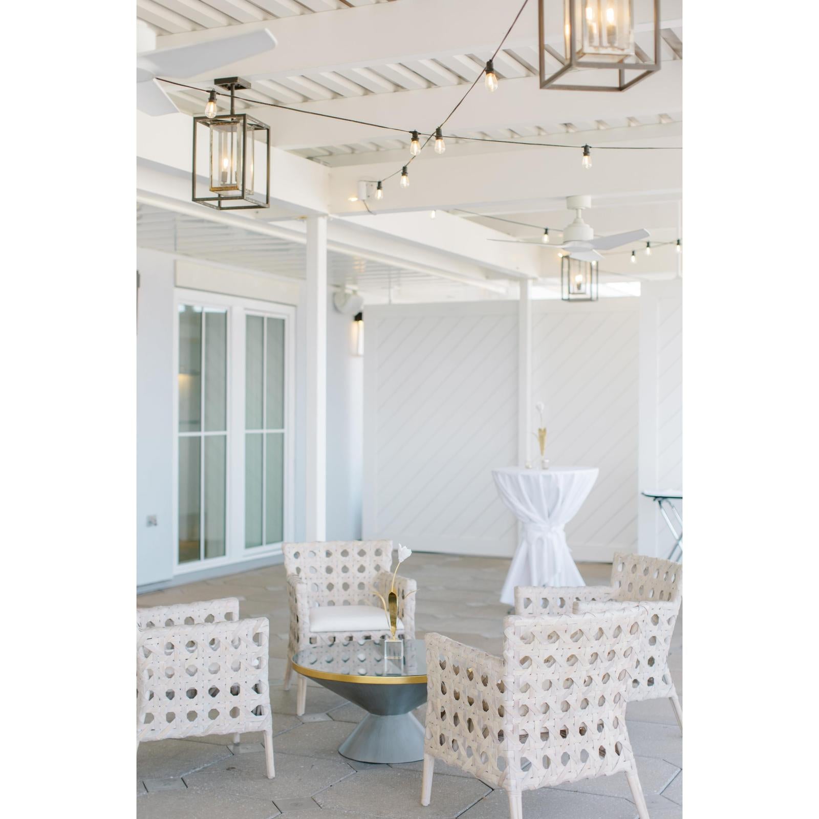 Wildwood Mandaue White Bistro Chair