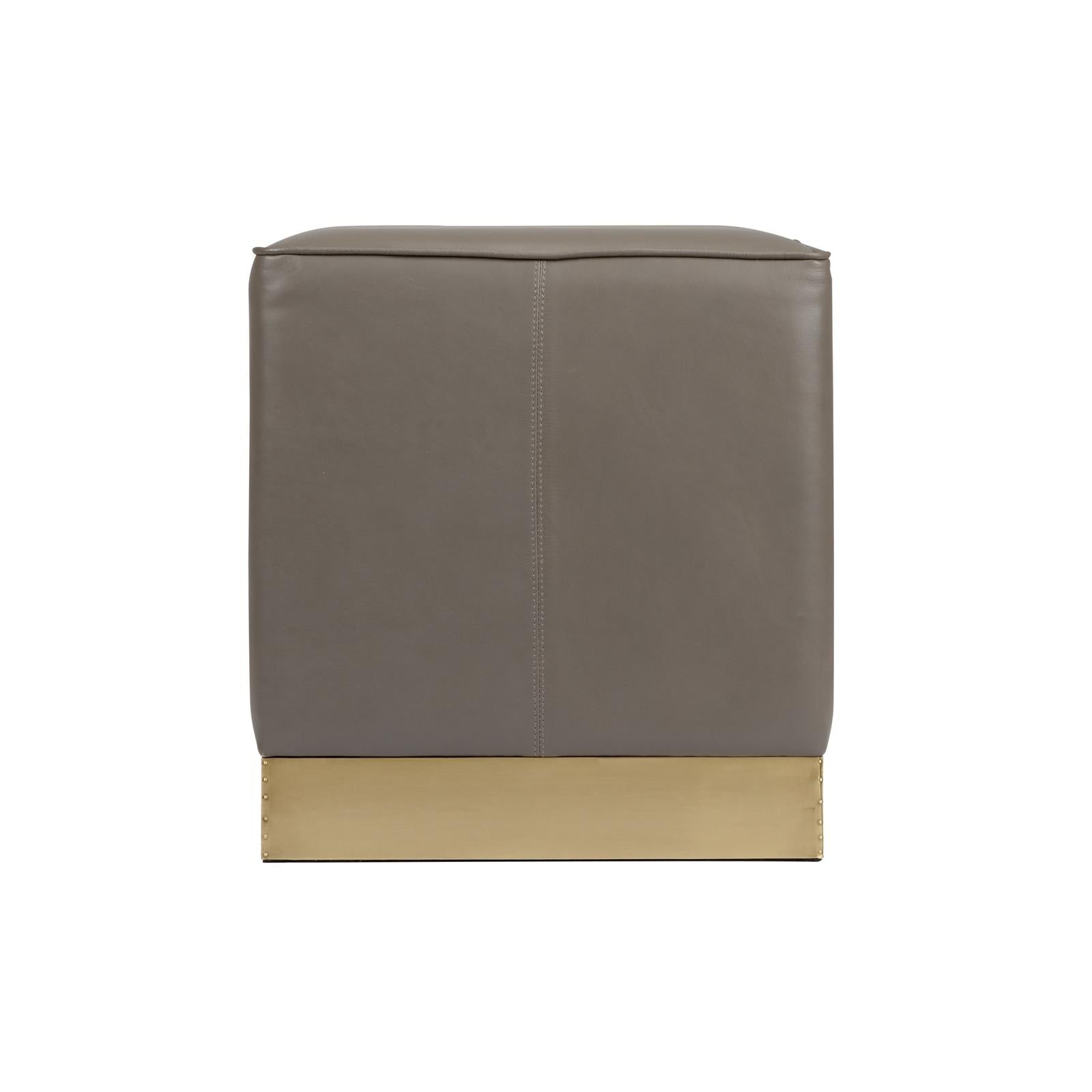 Wildwood Dorian Gray Stool