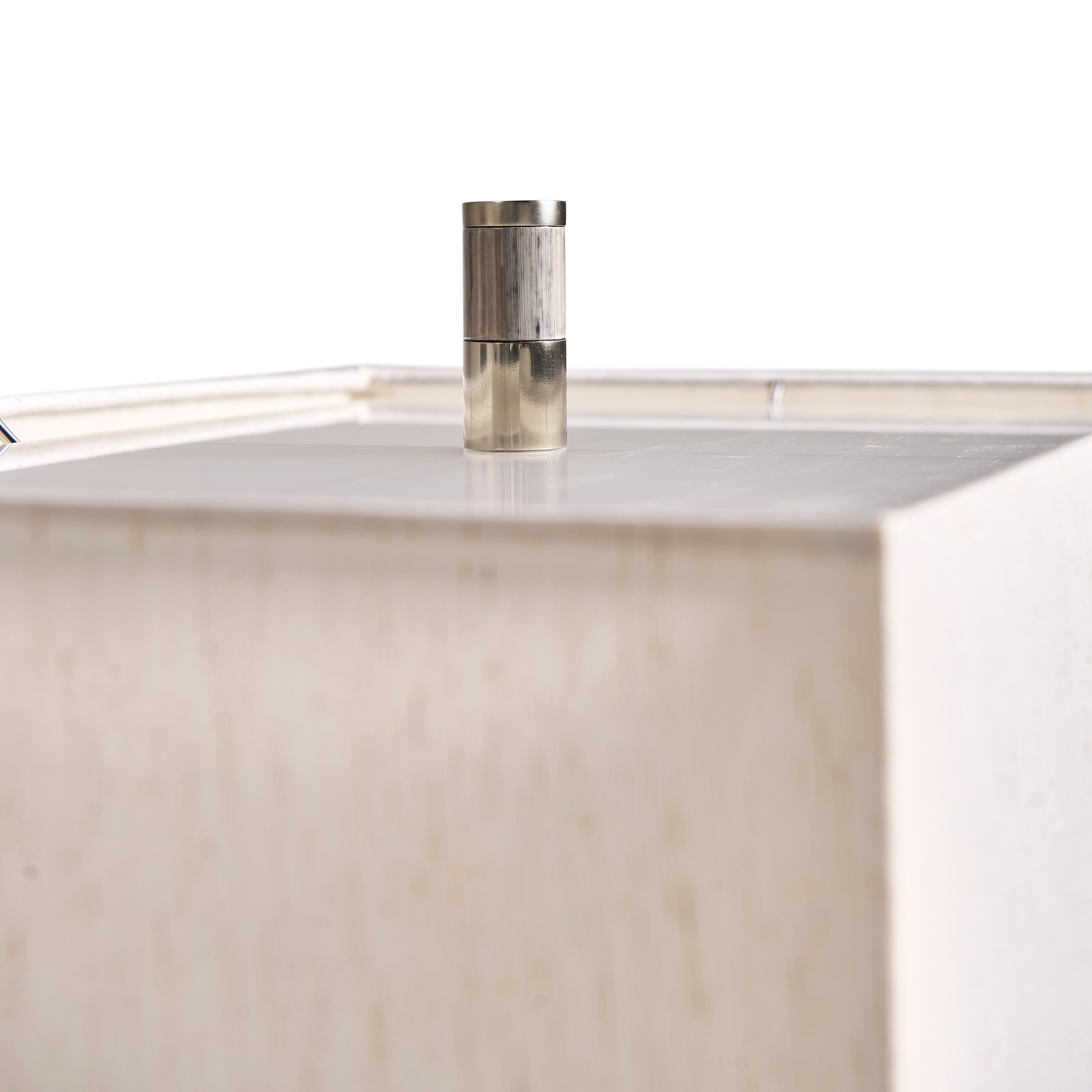 Jonathan Charles Terra Vertical Table Lamp