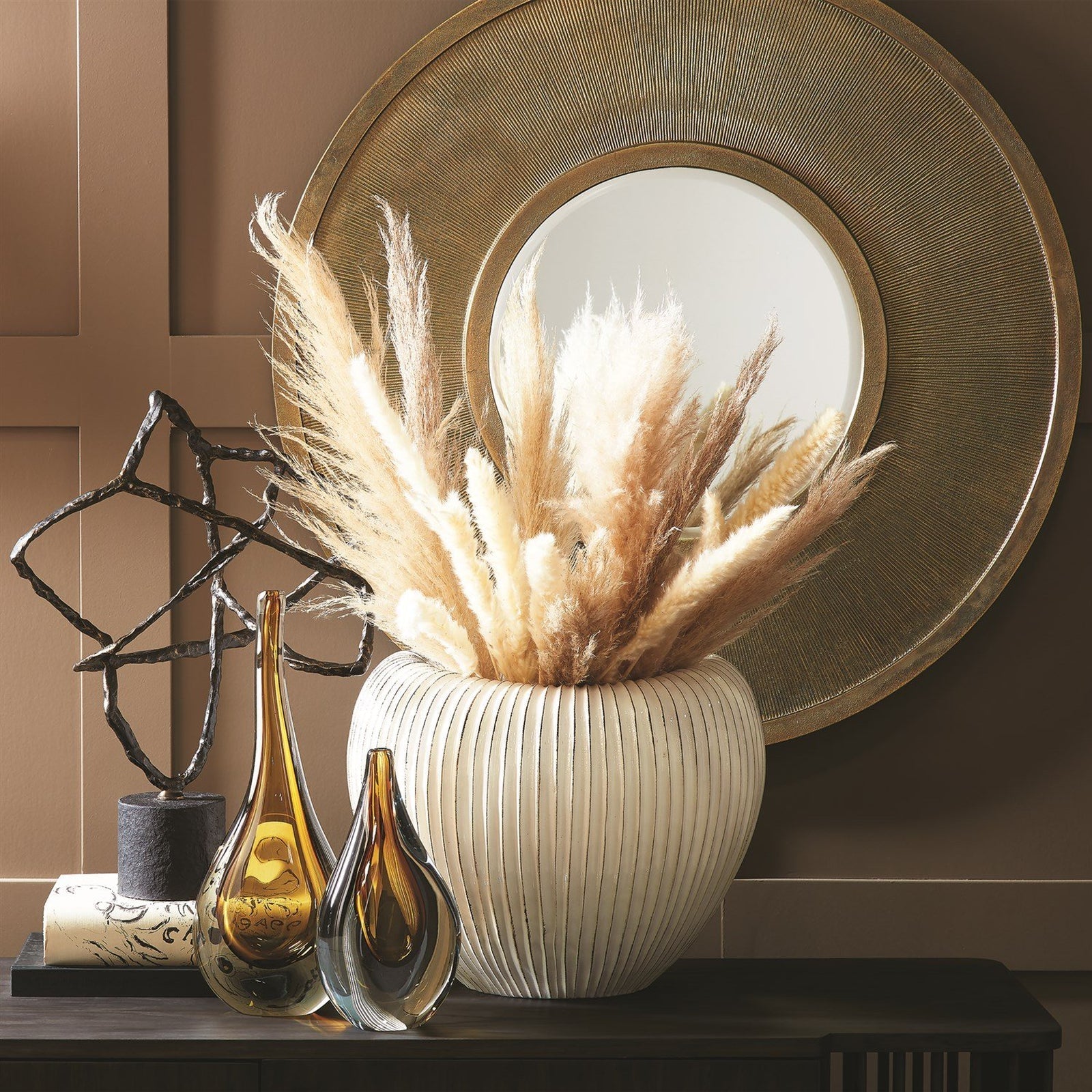 Global Views Ivory Brown Edge Baleen Cachepot