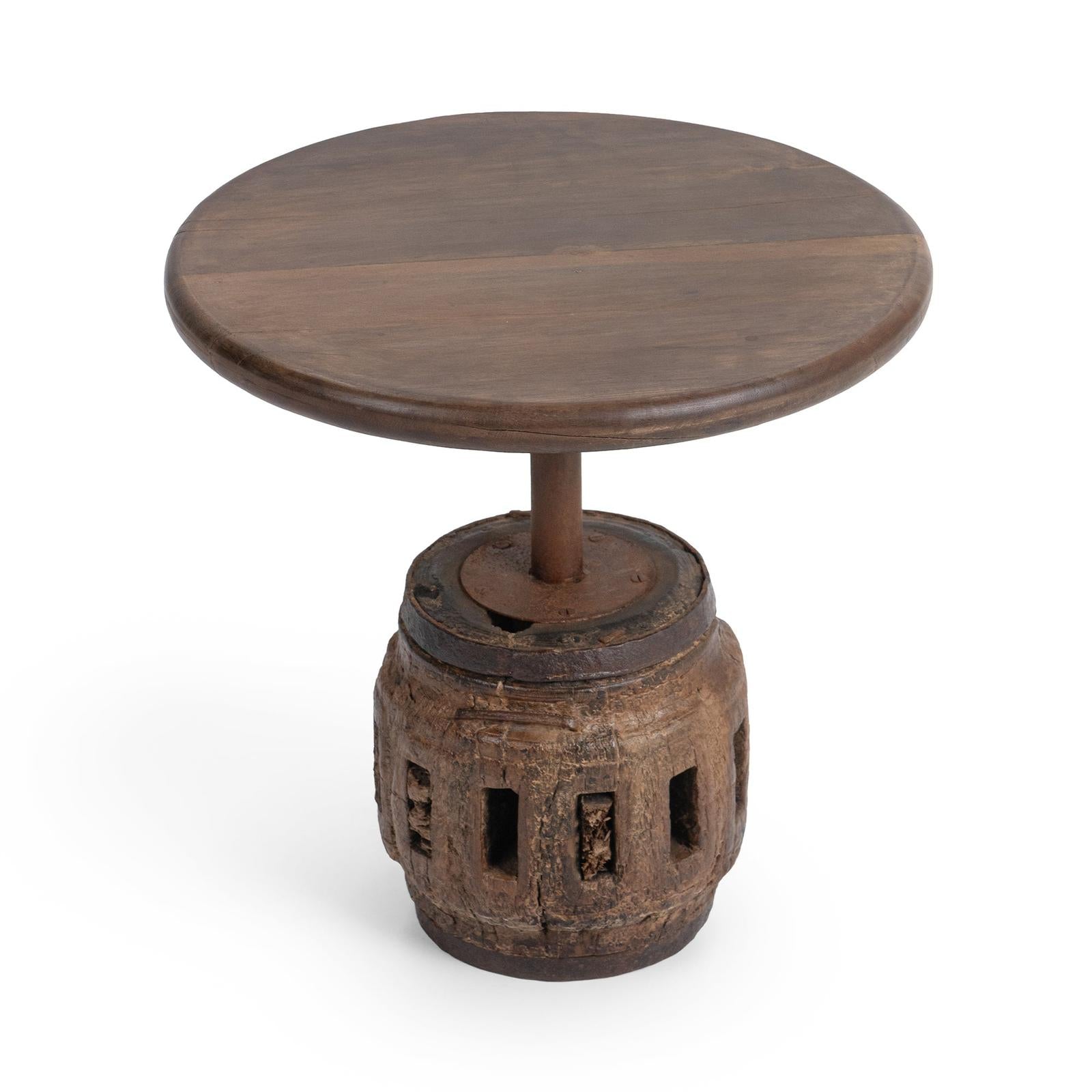 Classic Home Amira Accent Table