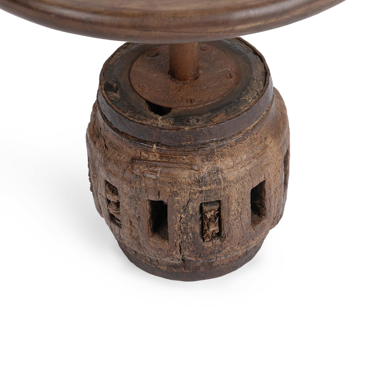 Classic Home Amira Accent Table