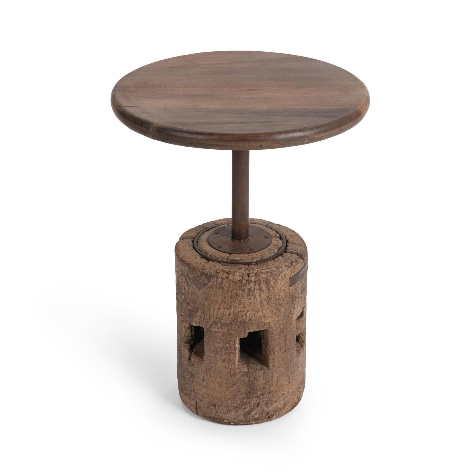 Classic Home Amira Accent Table