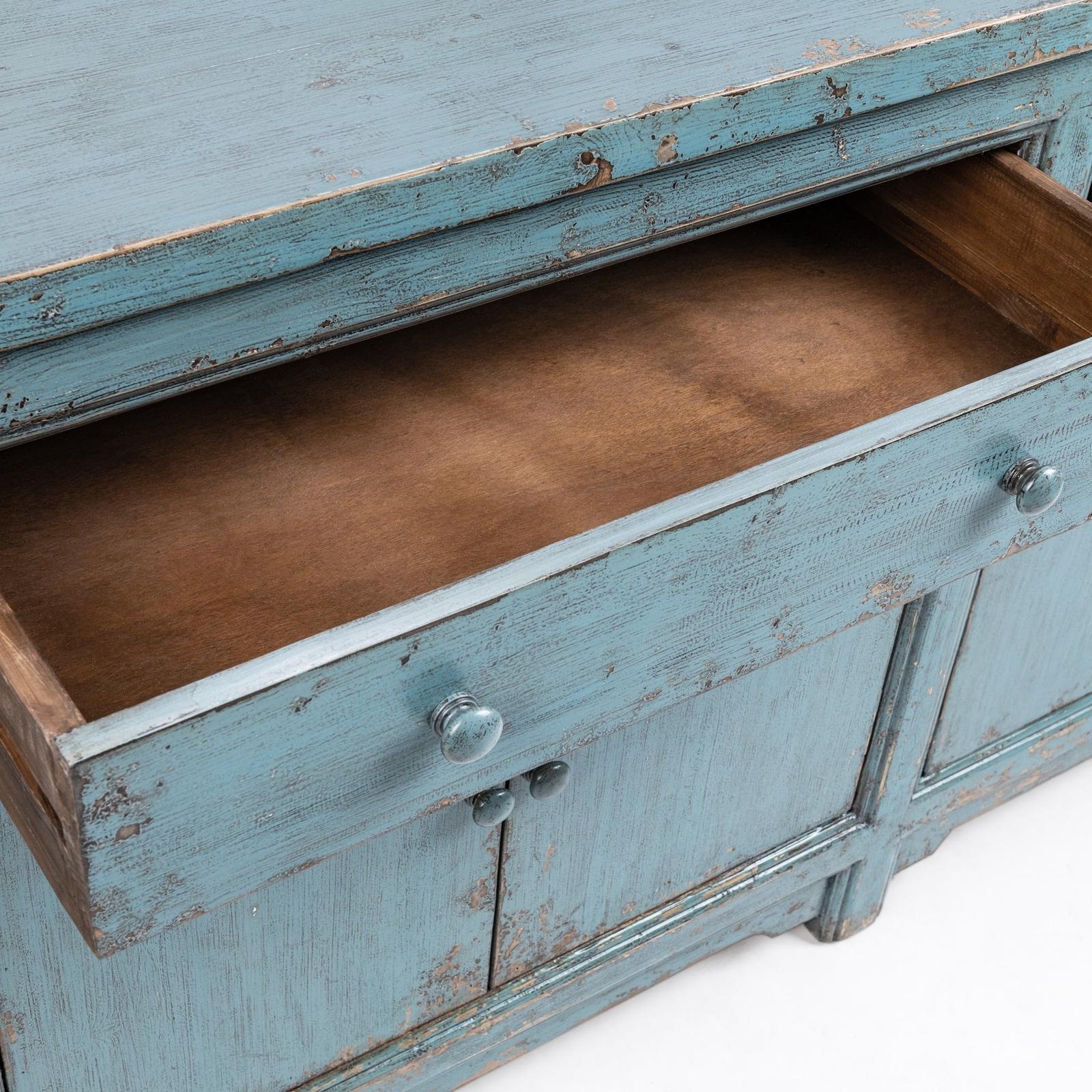 Classic Home Winford 3 Drawer and 6 Door Cabinet
