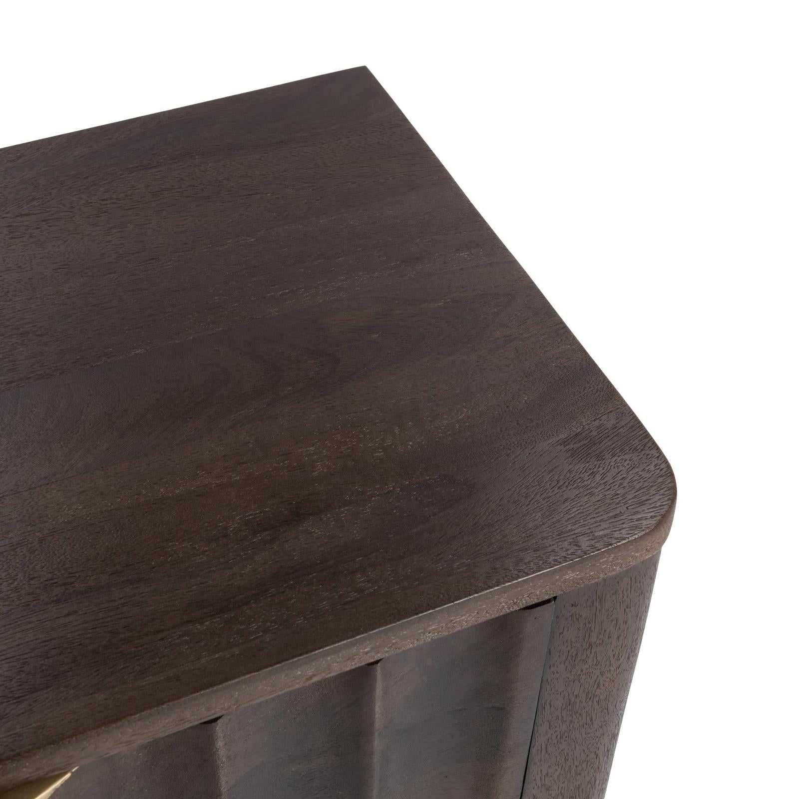 Classic Home Baylee 3 Drawer Nightstand