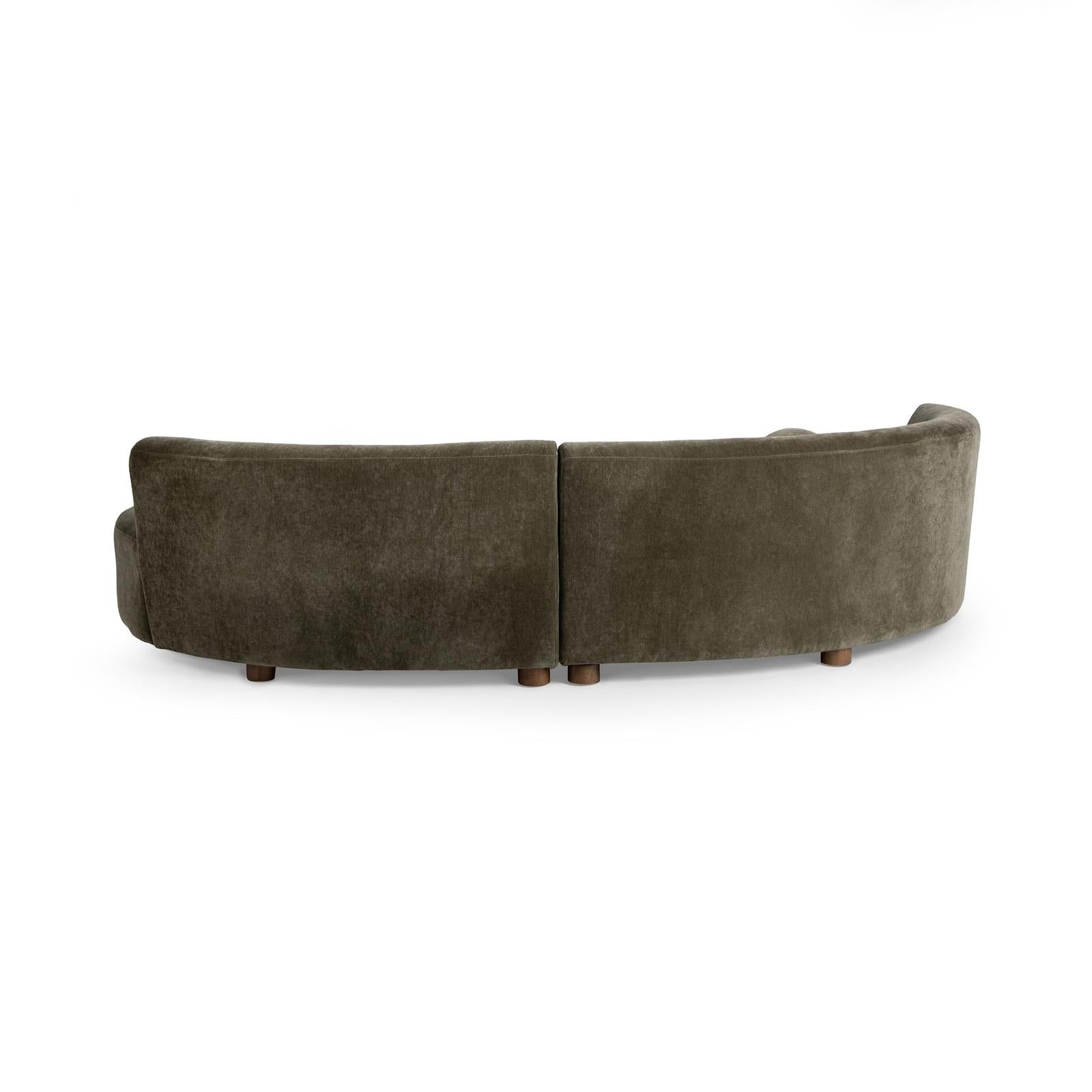 Classic Home Octavia 2 Piece Sectional