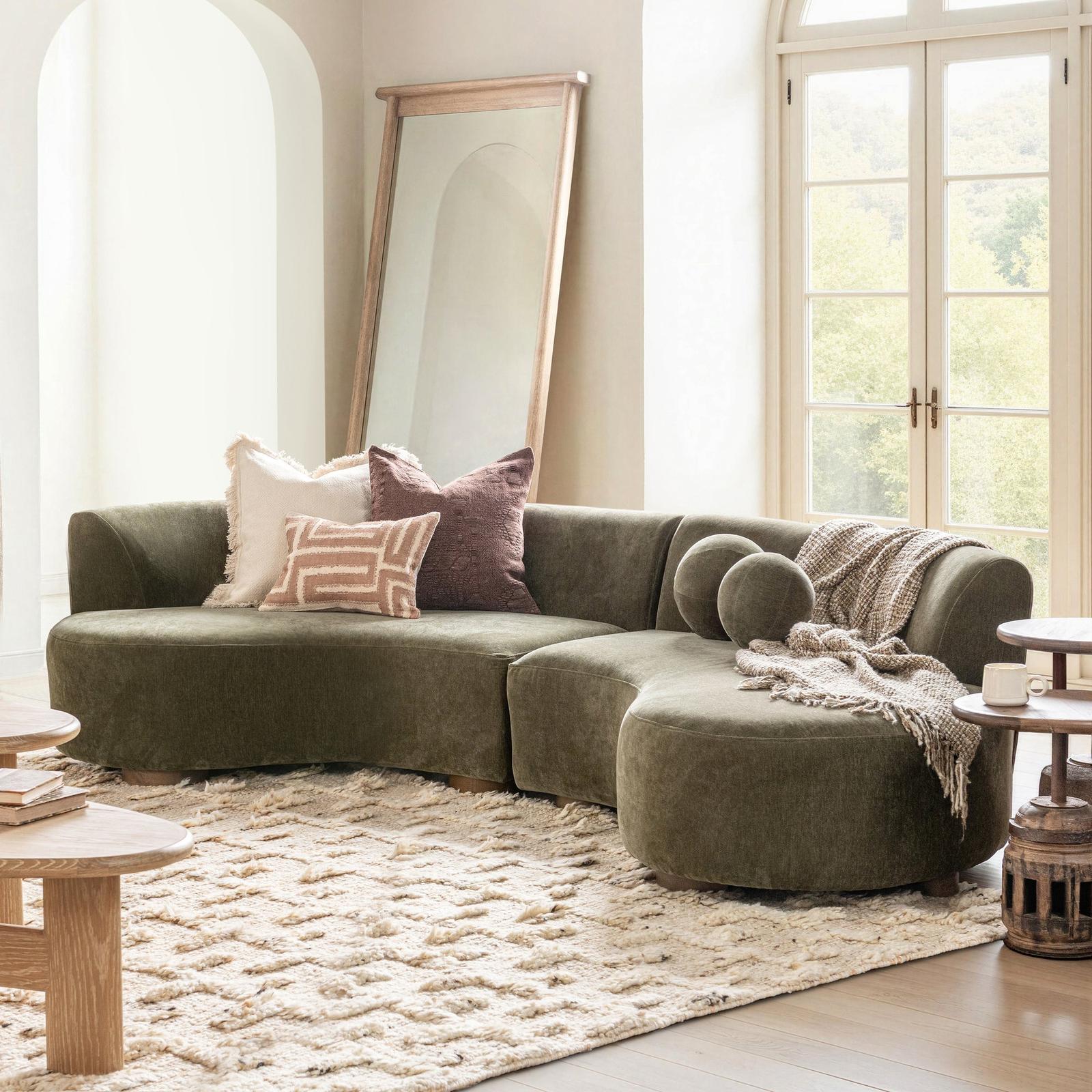 Classic Home Octavia 2 Piece Sectional
