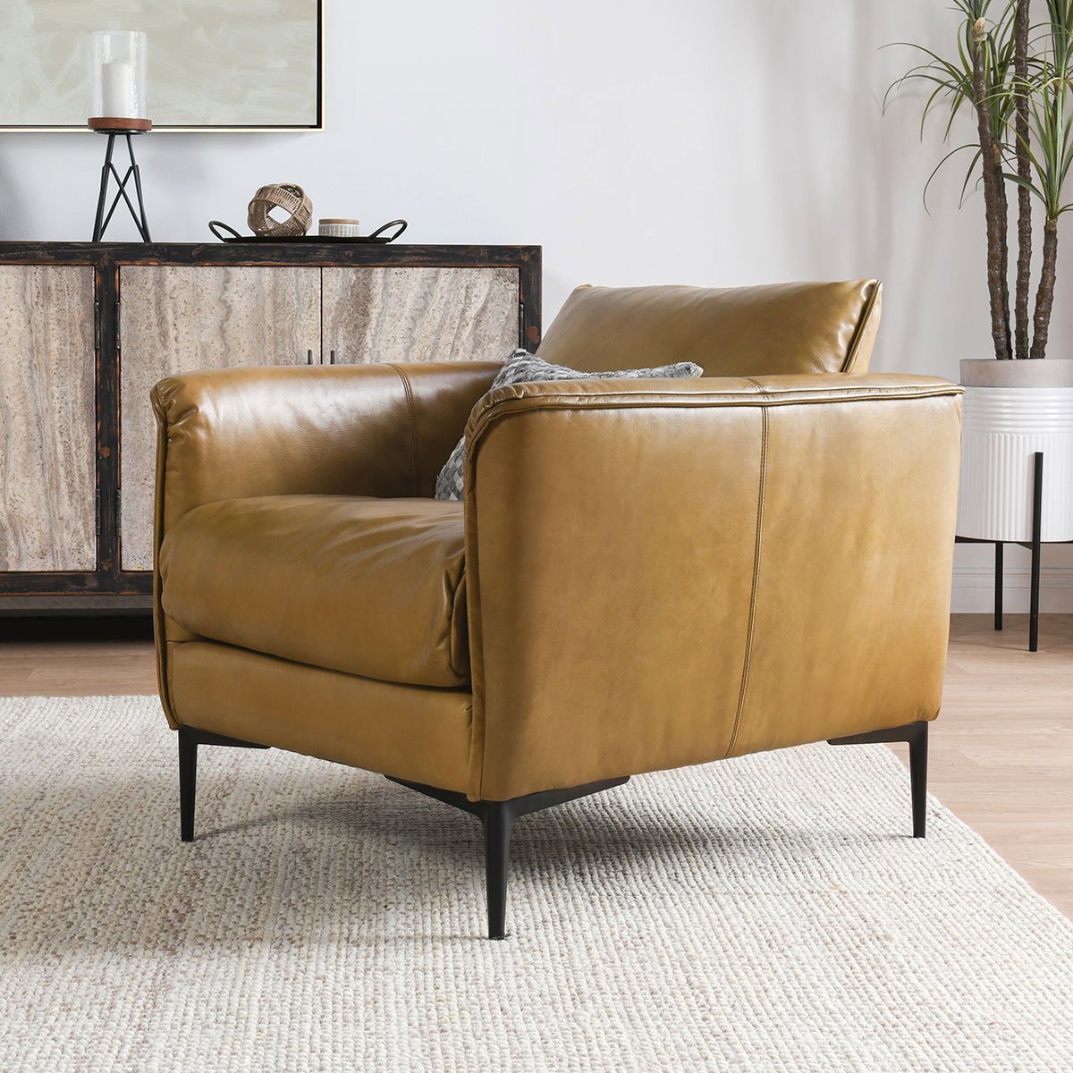 Classic Home Abigail Leather Club Chair