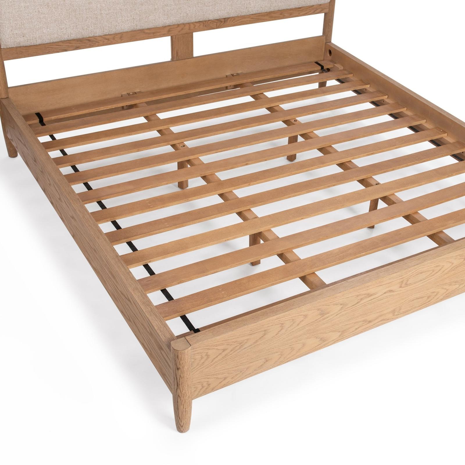 Classic Home Alisen Bed