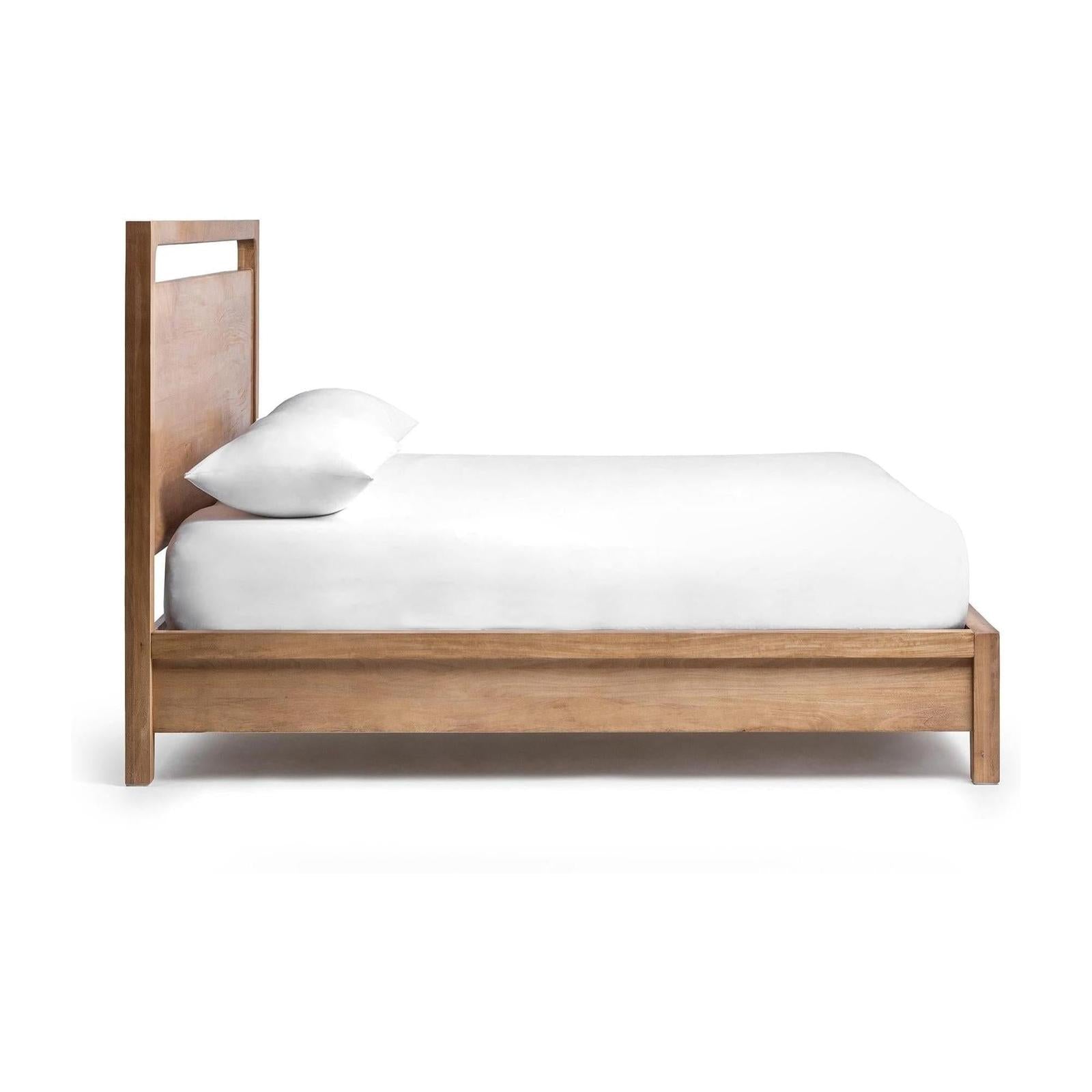 Classic Home Laguna Bed