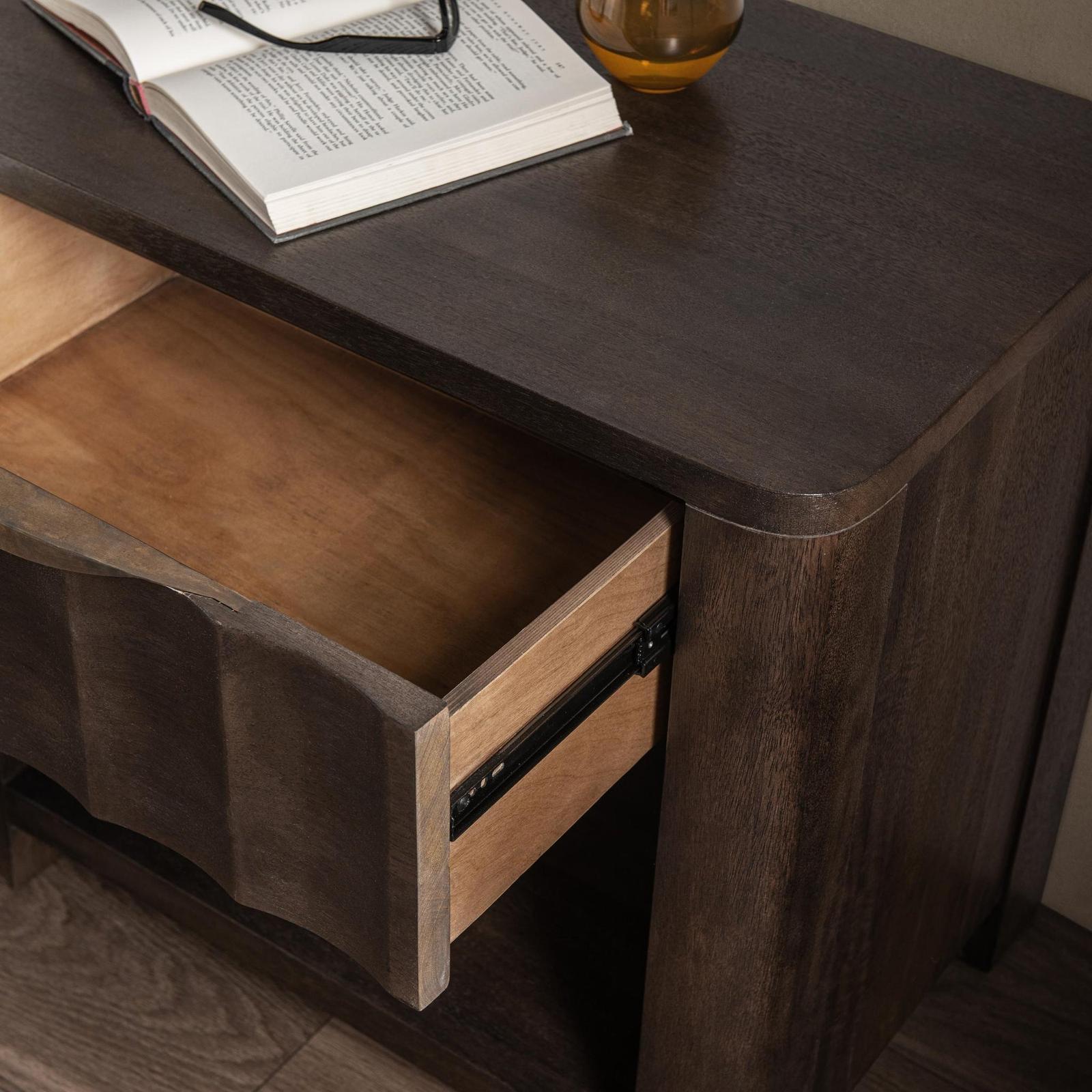 Classic Home Baylee 1 Drawer Nightstand