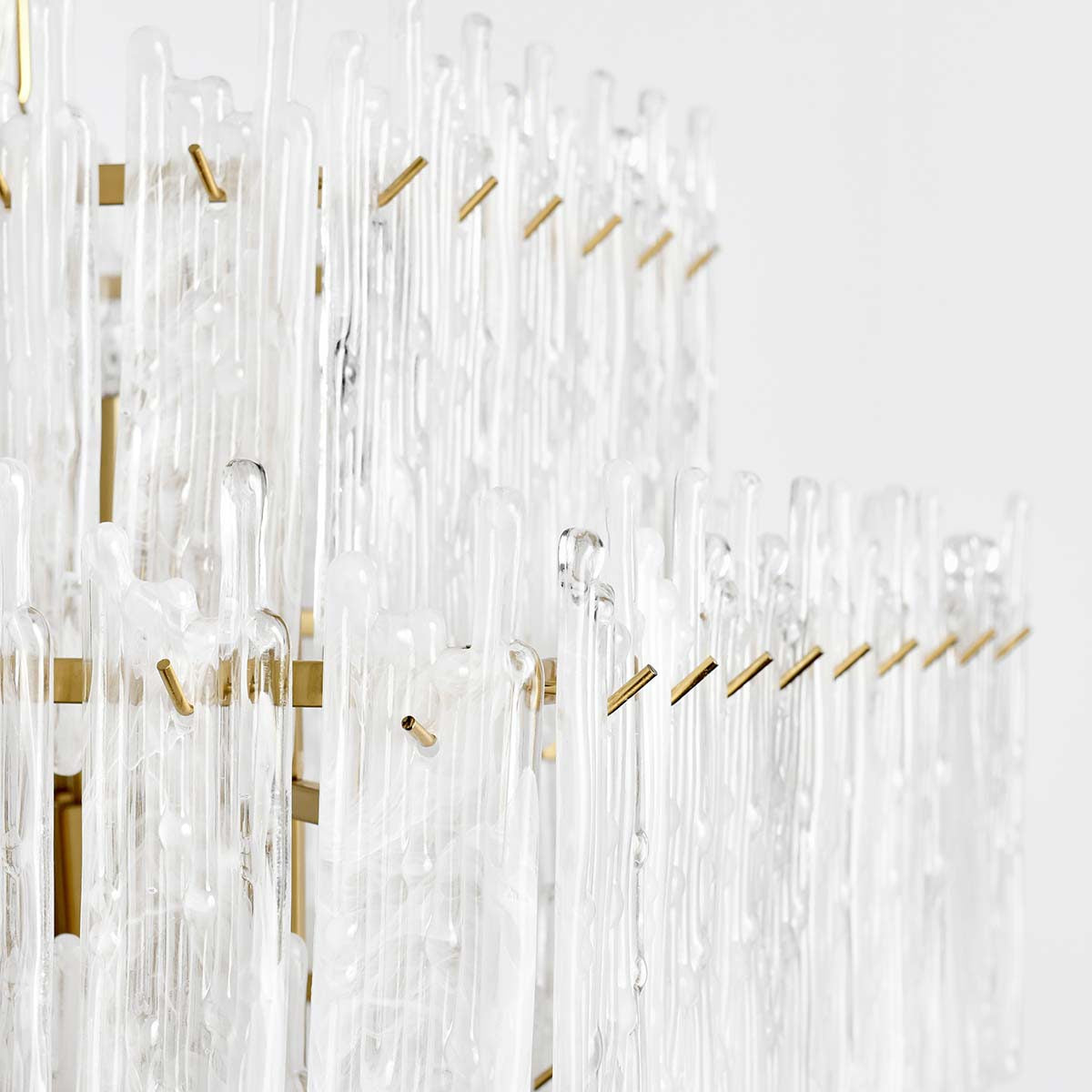 Classic Home Everly Chandelier