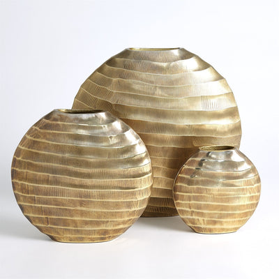Global Views Chased Oval Vase