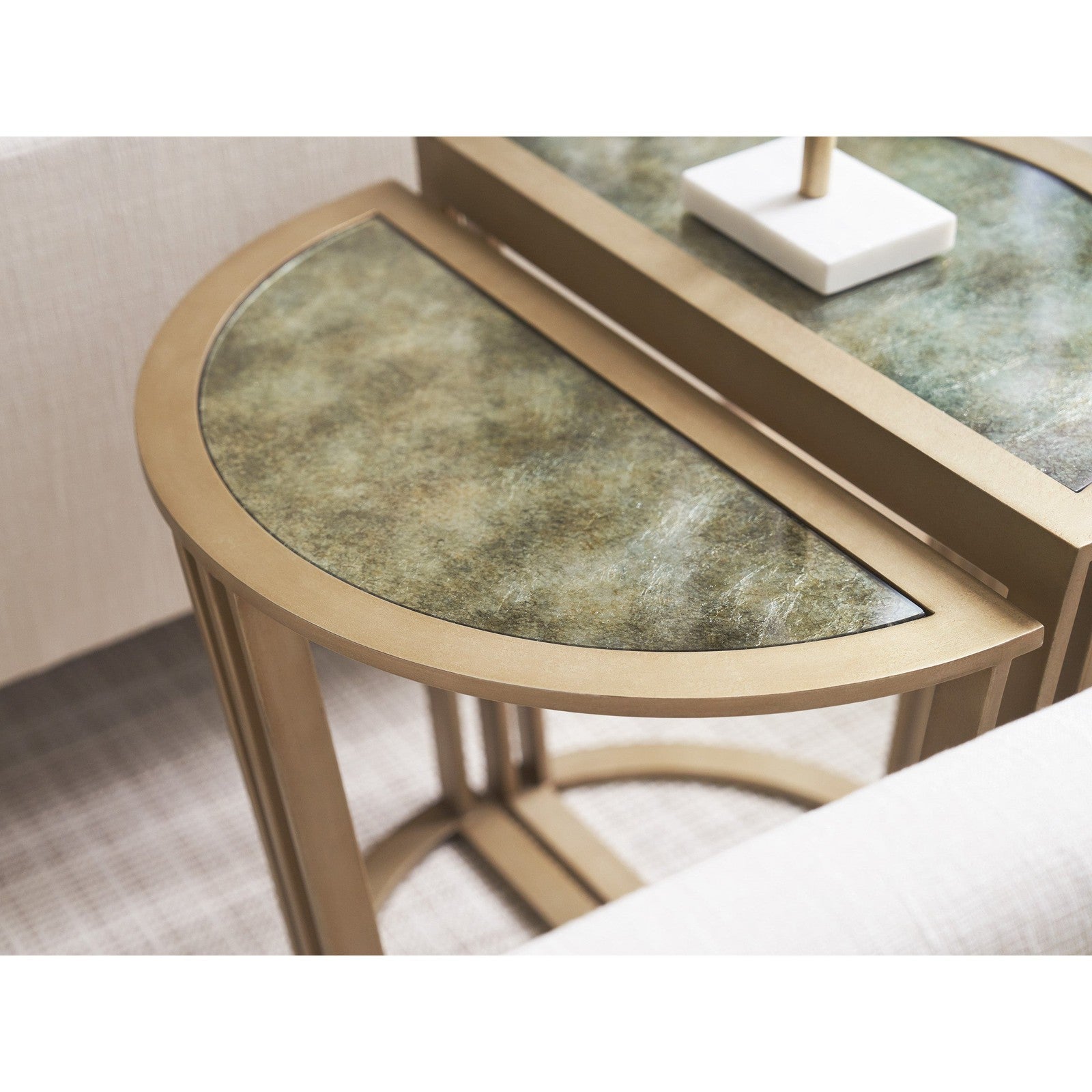Tommy Bahama Home Sunset Key Brooke Bunching Accent Tables