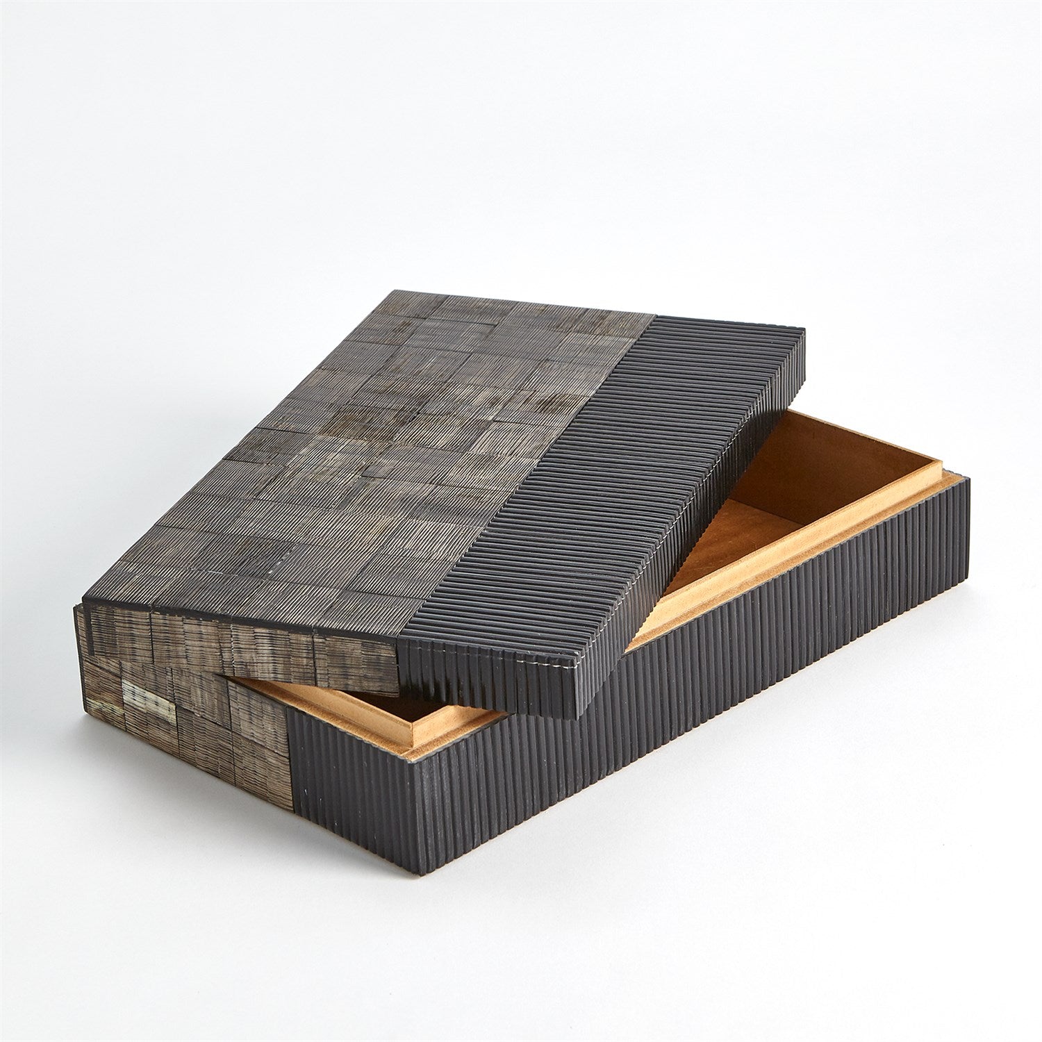 Global Views Gilles Ribbed Horn Resin Box
