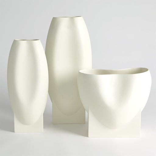 Global Views Orpheus Vases & Bowl - Ivory