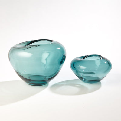 Global Views Undulating Vase