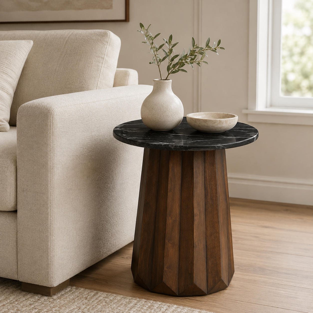 BMC Jennings Round End Table