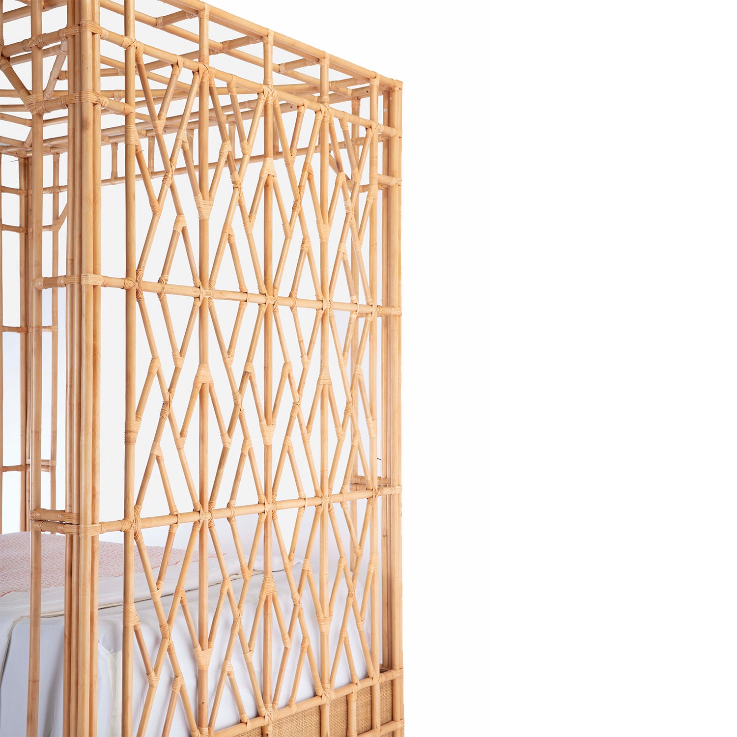 Chelsea House Paradise Canopy Bed