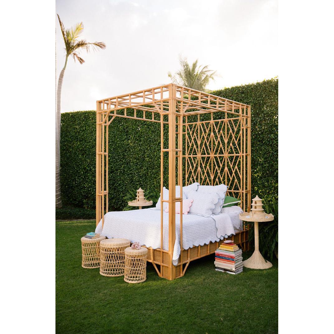 Chelsea House Paradise Canopy Bed