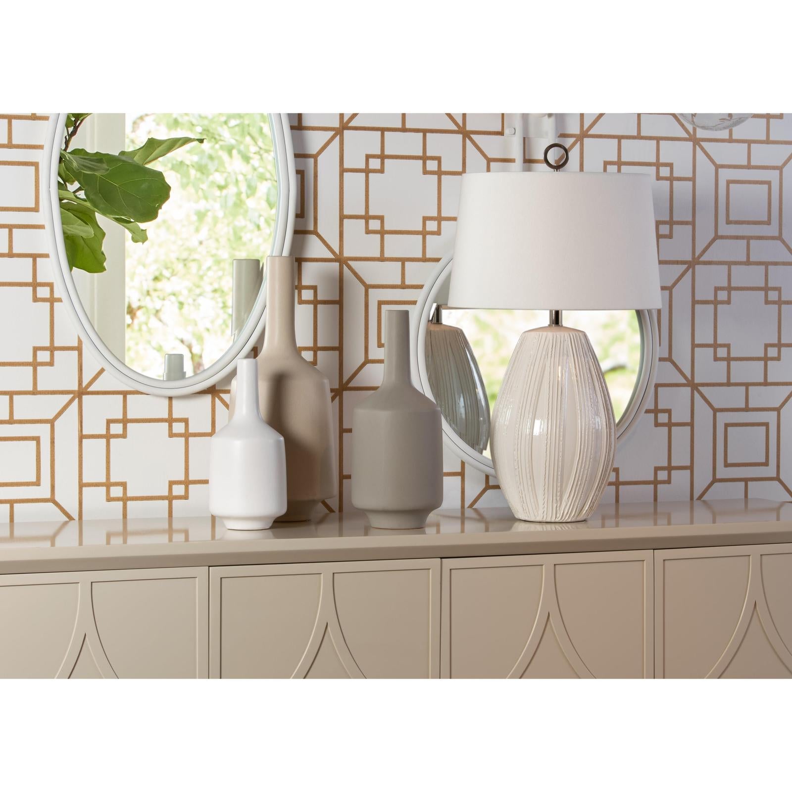 Wildwood Borghese Ivory Lamp