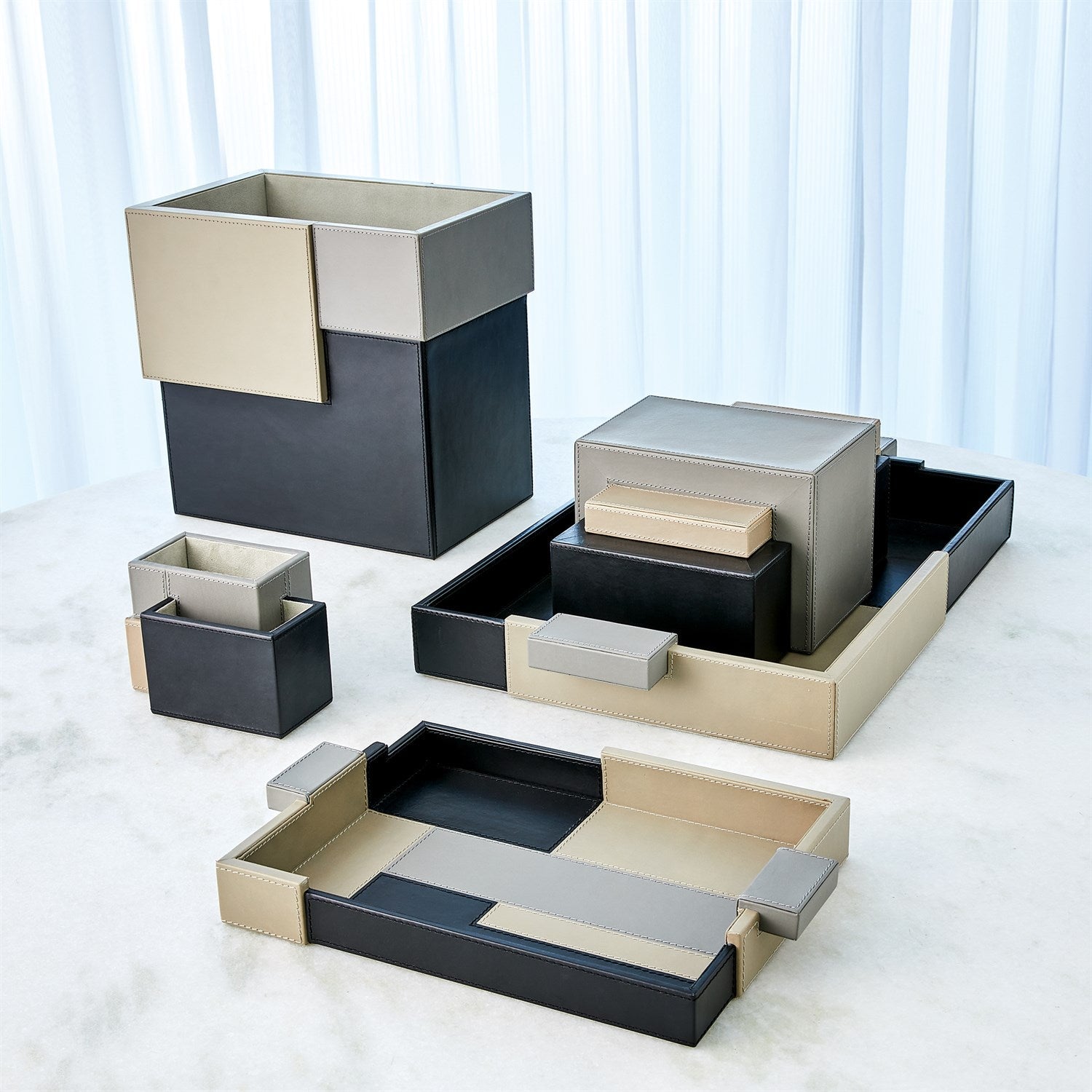 Global Views Piet TriColor Box