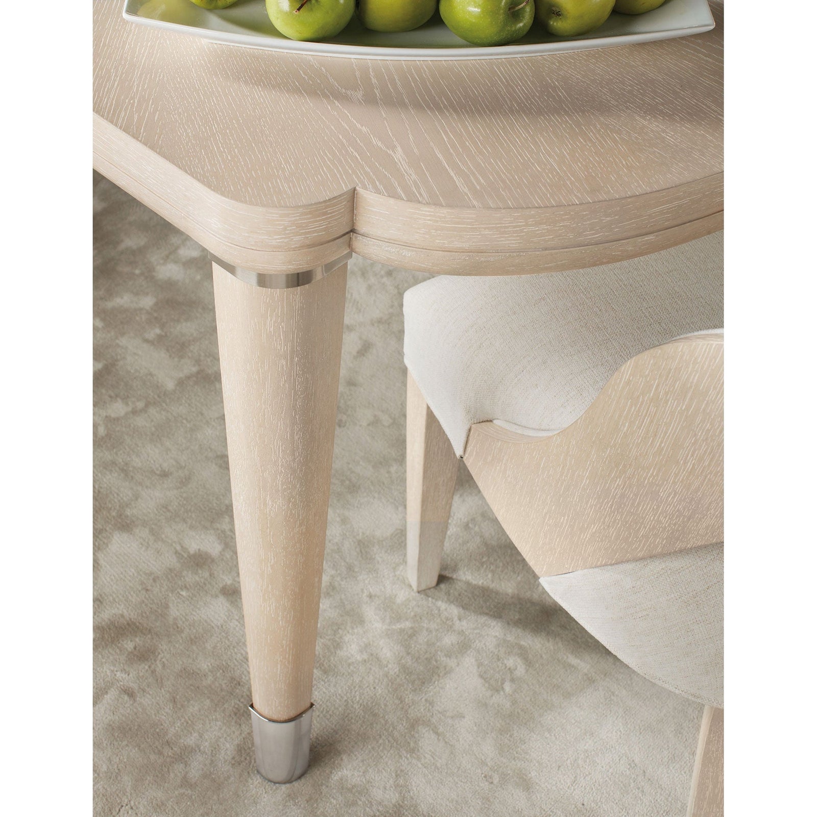Hooker Furniture Nouveau Chic Rectangle Dining Table with 1-22in Leaf