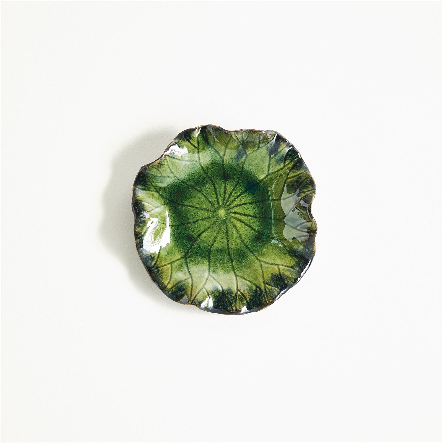 Global Views Free Formed Lily Plate-Green