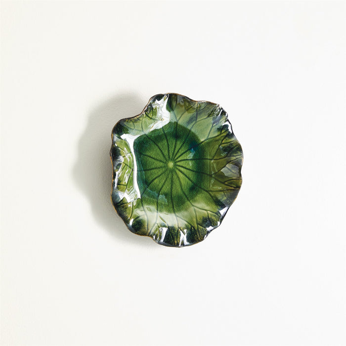 Global Views Free Formed Lily Plate-Green